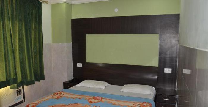 Hotel Red Rose